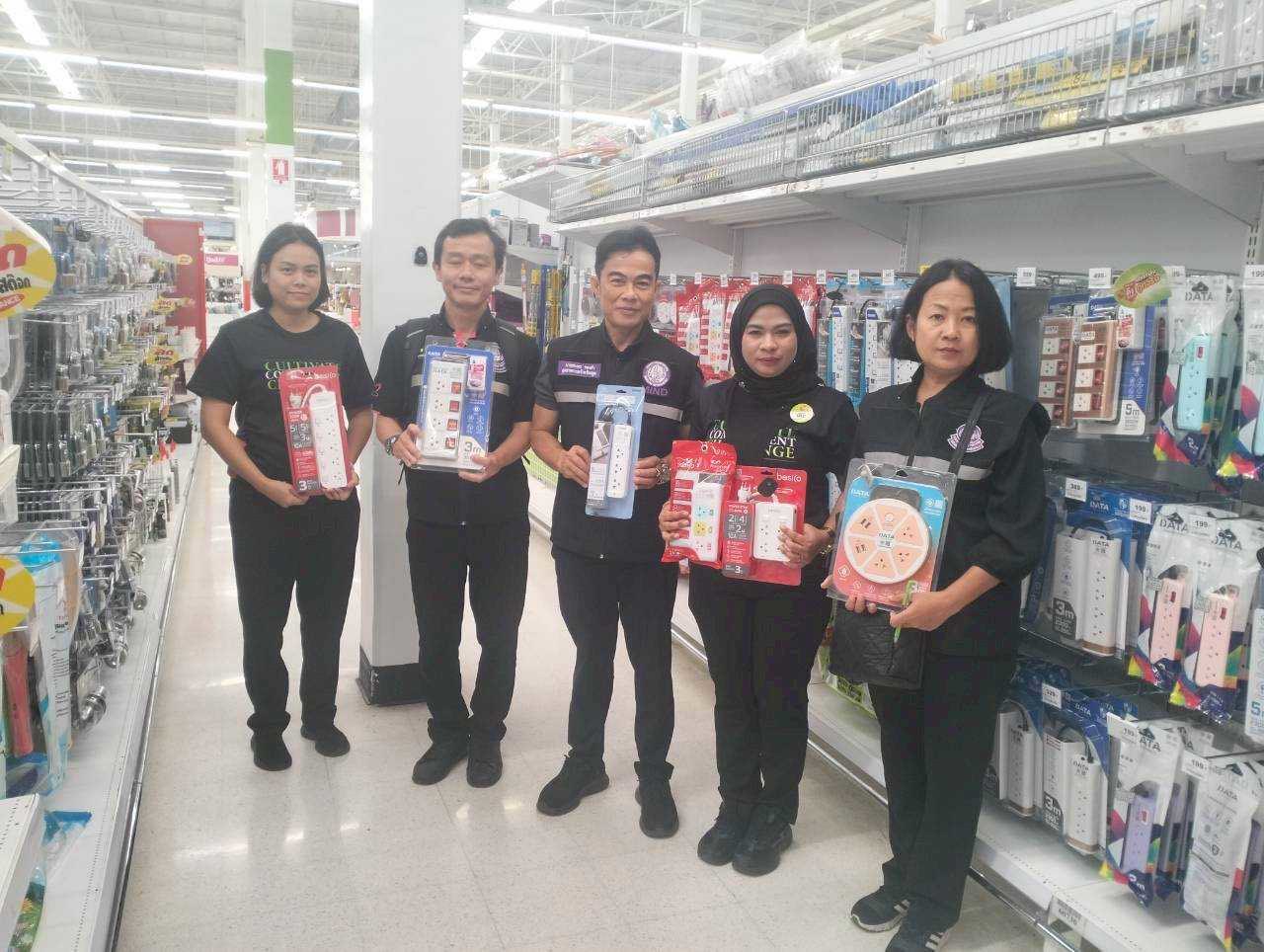 สำนักงานอุตสาหกรรมจังหวัดสตูล ลงพื้นที่ตรวจติดตามคุณภาพของผลิตภัณฑ์ ตามมาตรฐาน มอก. ลดปัญหาสินค้าไม่มีคุณภาพจากต่างประเทศ